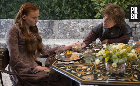 Game of Thrones saison 4 : Sansa (Sophie Turner) et Tyrion (Peter Dinklage) sur une photo