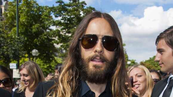 Jared Leto : fini les cheveux longs et la barbe, il se métamorphose pour Suicide Squad