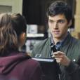 Pretty Little Liars saison 5 : Ezra peut-il être A ?