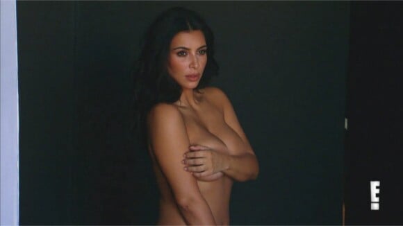 Kim Kardashian : la bombe complètement nue dans une vidéo