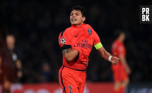 Thiago Silva célèbre la qualification du PSG pour les quarts de finale de Ligue des Champions, le 11 mars 2015