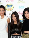  Kendall Jenner, Kim Kardashian et Kylie Jenner sur une photo 