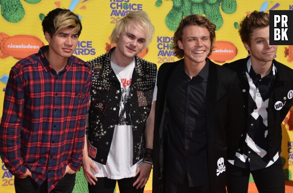 5 Seconds of Summer aux Kids Choice Awards 2015, le 28 mars 2015 à Los Angeles