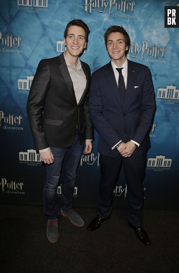 James et Oliver Phelps au vernissage de l'exposition Harry Potter à la Cité du cinéma le 2 avril 2015