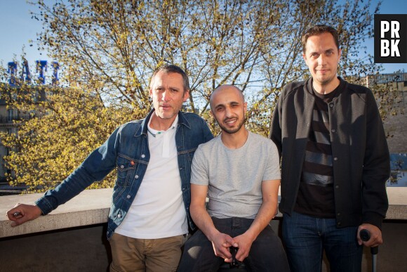 Grand Corps Malade, le réalisateur Mehdi Idir et Laurent Jacqua lors de l'avant-première du court métrage "Le Bout du Tunnel" au cinéma Louxor à Paris, le 14 avril 2015