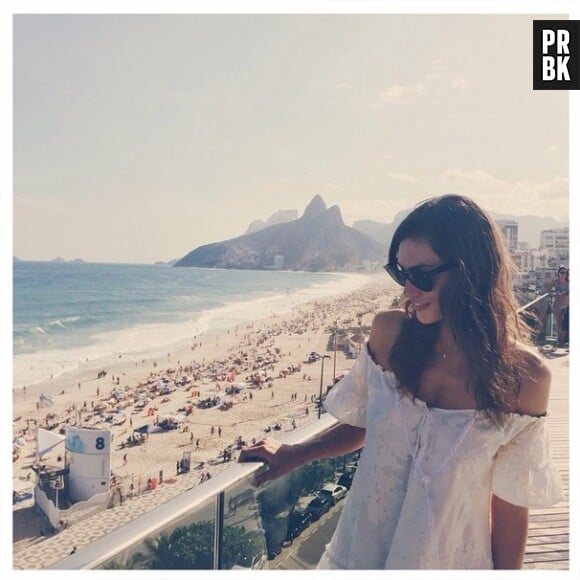 Phoebe Tonkin sexy au Brésil sur Instagram