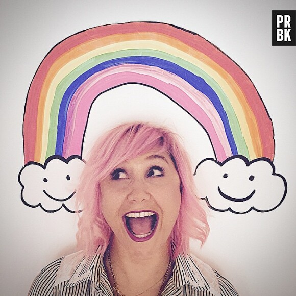 Bérengère Krief avec les cheveux roses, le 10 mai 2015 sur Instagram