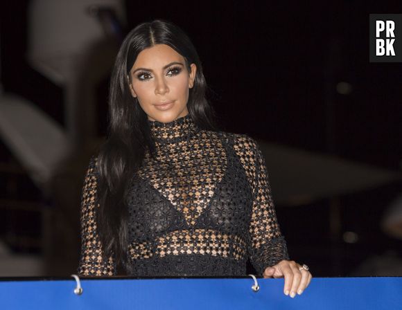 Kim Kardashian enceinte : la bimbo sexy et transparente à Cannes, le mercredi 24 juin 2015