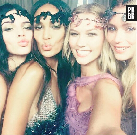 Kendall Jenner, Joan Smalls, Karlie Kloss et Doutzen Kroes au défilé haute-couture Atelier Versace à Paris, 5 juillet 2015