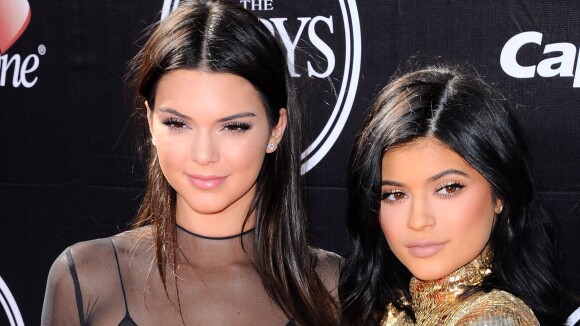 Kendall et Kylie Jenner sexy sur le tapis rouge des ESPY Awards pour soutenir leur père