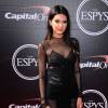 Kendall Jenner : un piercing au téton pour la star ?