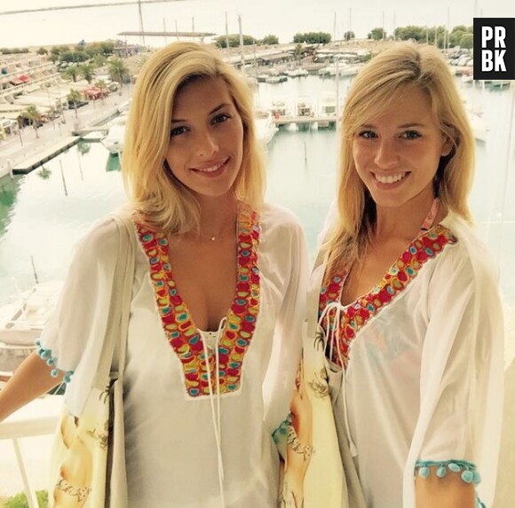 Camille Cerf prend la pose avec sa "jumelle" Alyssa Wurtz sur Instagram, le 30 juillet 2015