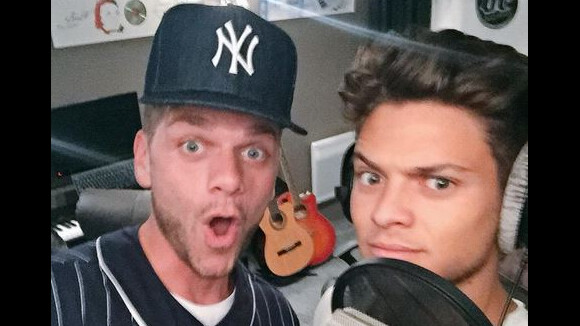 Rayane Bensetti "chanteur" : il dévoile le titre improbable de son duo avec Keen'V