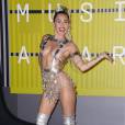  Miley Cyrus nue aux MTV VMA 2015 