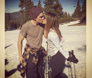 Kayla Ewell (The Vampire Diaries) s'est mariée avec son petit ami de longue date Tanner Novlan
