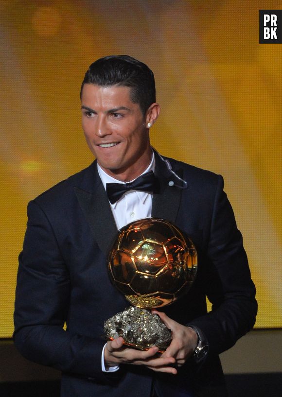 Cristiano Ronaldo est le sportif qui touche le plus d'argent sur Twitter grâce à ses tweets sponsorisés