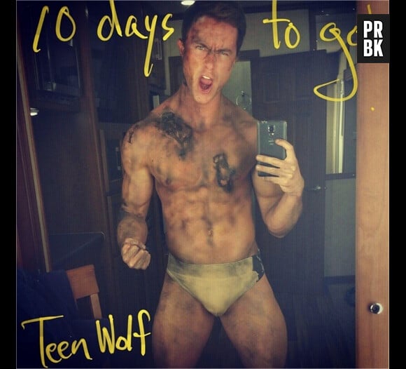 Teen Wolf saison 5 : Ryan Kelley (Parrish) à moitié nu sur Instagram
