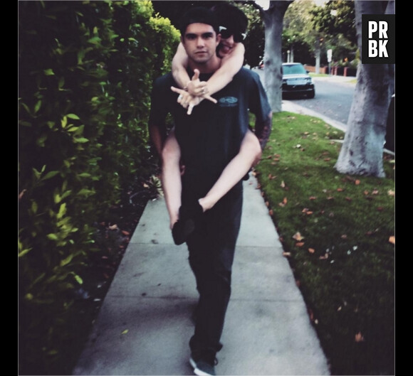 Tyler Posey (Teen Wolf) : son frère Jesse est très sexy