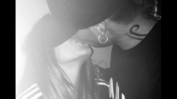 Anaïs Camizuli et Eddy, bisou sur la bouche sur Instagram : "Ils vont penser qu'on est en couple"