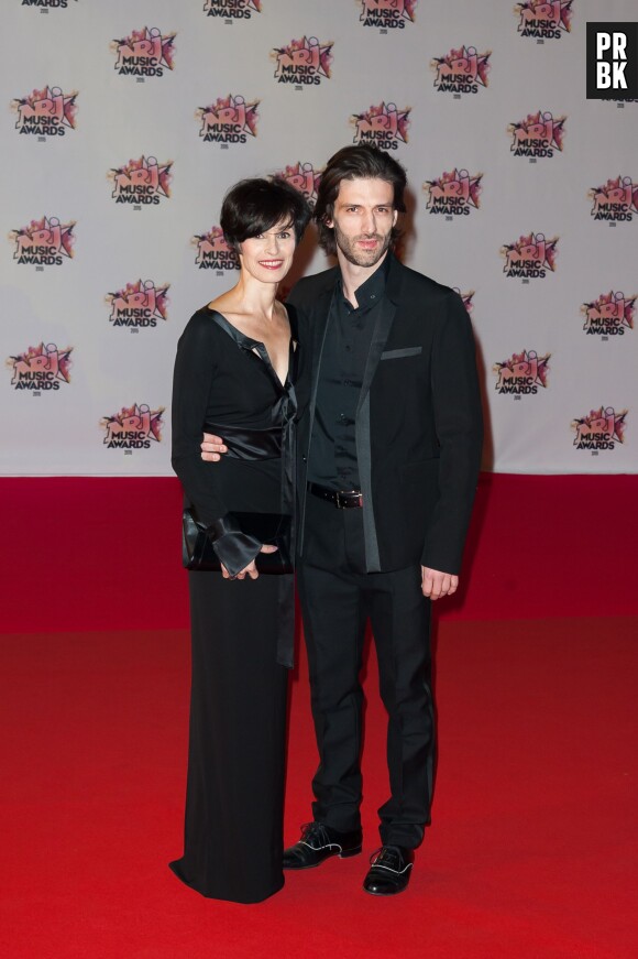 Danse avec les stars 6 : Marie-Claude Pietragalla et son compagnon sur le tapis rouge des NRJ Music Awards 2015, le 7 novembre 2015, à Cannes