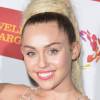 Miley Cyrus aux LGBT Vanguard Awards, le 8 novembre 2015 à Los Angeles