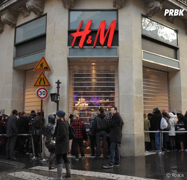 Attentats à Paris : cinémas, magasins fermés, concerts annulés