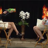 Jennifer Lawrence méchante en interview ? Elle piège deux Youtubeurs pour une action solidaire