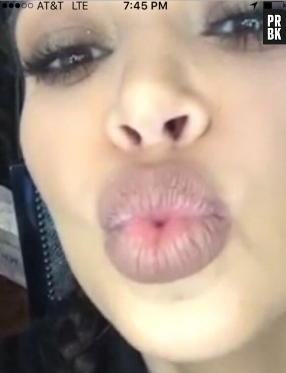 Kim Kardashian donne de ses nouvelles à ses fans sur son site après la naissance de Saint