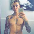 Justin Bieber torse-nu sur Instagram pour ses vacances en décembre 2015