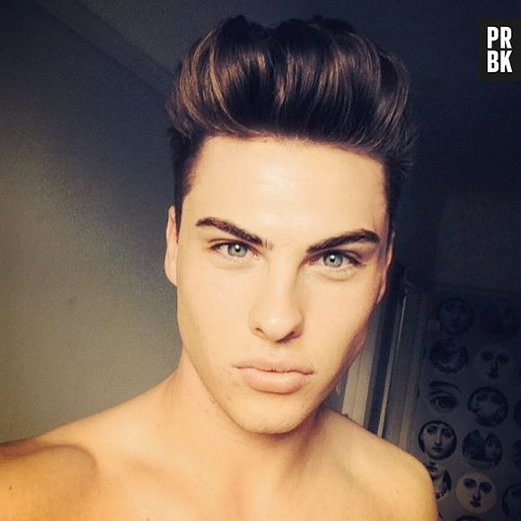 Josh Bateson visage de Kinder Chocolat