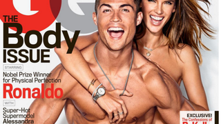 Cristiano Ronaldo en slip au côté d'Alessandra Ambrosio topless : la Une sexy de GQ