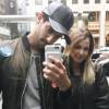 EnjoyPhoenix et Sami Slimani, lors de leur arrivée à NYC.