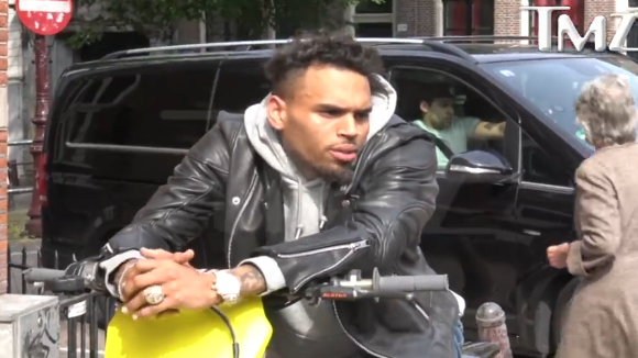 Chris Brown arrêté par la police : il réagit encore drogué sur Instagram