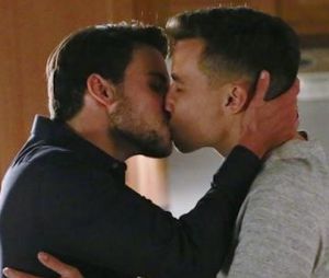 How to Get Away with Murder : une scène de sexe entre Connor et Olivier censurée en Italie