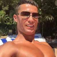 Cristiano Ronaldo : après sa blessure à l&#039;Euro 2016, CR7 rassure ses fans en vidéo 😄