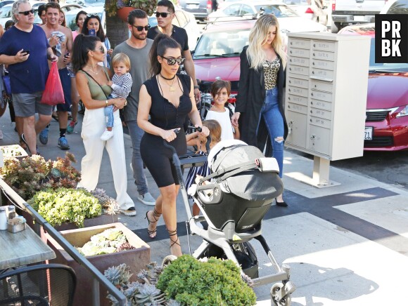 Kim Kardashian et Saint West sont venus en famille pour Mary Jo.