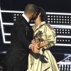 Rihanna a-t-elle mis un vent à Drake lors des MTV VMA ce dimanche 28 août 2016 ?