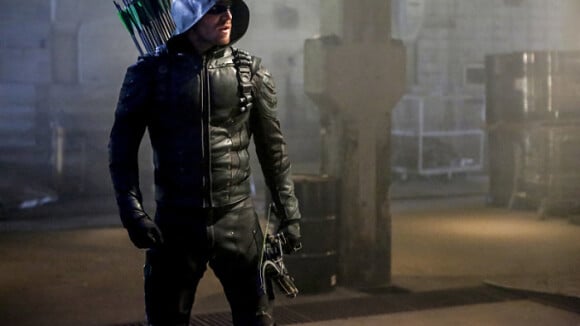 Arrow saison 5 : le nouveau méchant ultra badass se dévoile en images