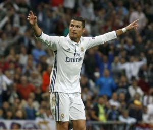 Le sperme de Zlatan Ibrahimovic et Cristiano Ronaldo peut-il faire des merveilles ?