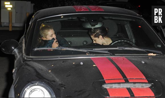 Kristen Stewart et Stella Maxwell ensemble, les premières photos du couple