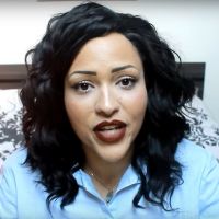 Nabilla Benattia violemment clashée par une youtubeuse beauté : "elle m'agace"