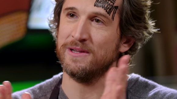 Les Recettes Pompettes : Guillaume Canet et Monsieur Poulpe fument un joint et provoquent le CSA