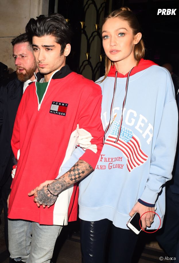 Zayn Malik et Gigi Hadid fiancés ? La soeur de Bella porte une bague à l'annulaire gauche.