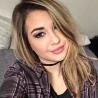 EnjoyPhoenix en couple : la YouTubeuse dévoile le visage de son petit ami sur Snapchat 😍