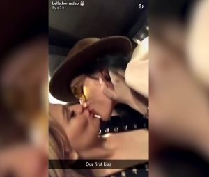 Bella Thorne bisexuelle : l'actrice embrasse une fille à pleine bouche sur Snap