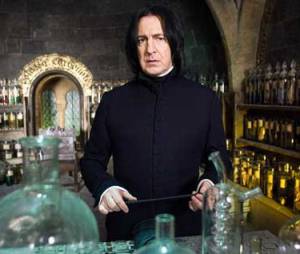Harry Potter : J.K. Rowling s’excuse enfin pour la mort de Rogue