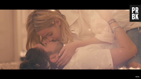 Clip de "Smile" : Boostee en pleine crise de couple