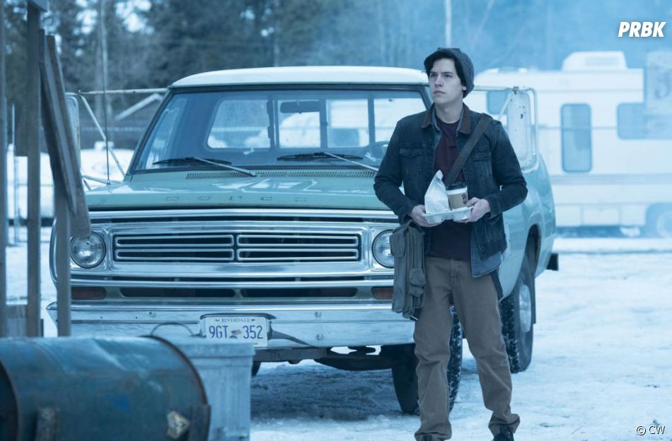 Riverdale Saison 1 Episode 13 Riverdale saison 1 : Jugdhead change de camp dans l'épisode 13 - Purebreak