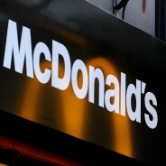 McDonalds dévoile son burger gourmet servi avec... des couverts 🍴