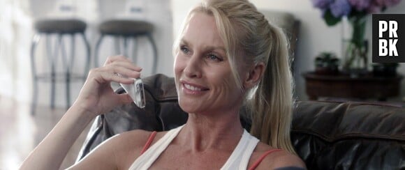 Nicollette Sheridan : Let's Kill Ward's Wife